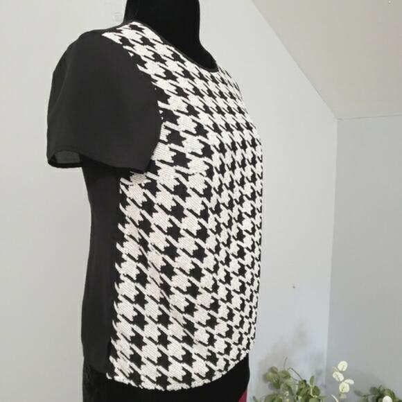 Talbots Black and White Sequin Embellished Houndstooth Short Sleeve Top 4 - Picture 2 of 9